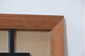 ヴィンテージ建具　昭和中期　黒い直線意匠と細かな縦格子を組み合わせた和モダンな欄間2枚セット　(R-090718)