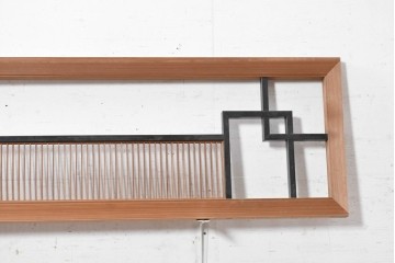 ヴィンテージ建具　昭和中期　黒い直線意匠と細かな縦格子を組み合わせた和モダンな欄間2枚セット　(R-090719)