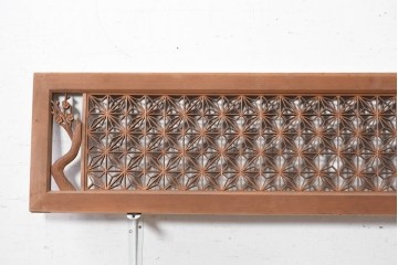 ヴィンテージ建具　昭和中期　最高級品　両脇に梅と松の彫刻を配した組子欄間2枚セット　(R-090722)