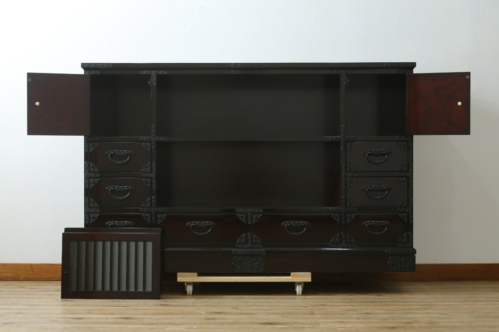 中古　美品　空間に圧倒的な和の存在感を与えるサイドボード　(R-090732)