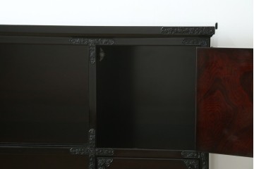 中古　美品　空間に圧倒的な和の存在感を与えるサイドボード　(R-090732)