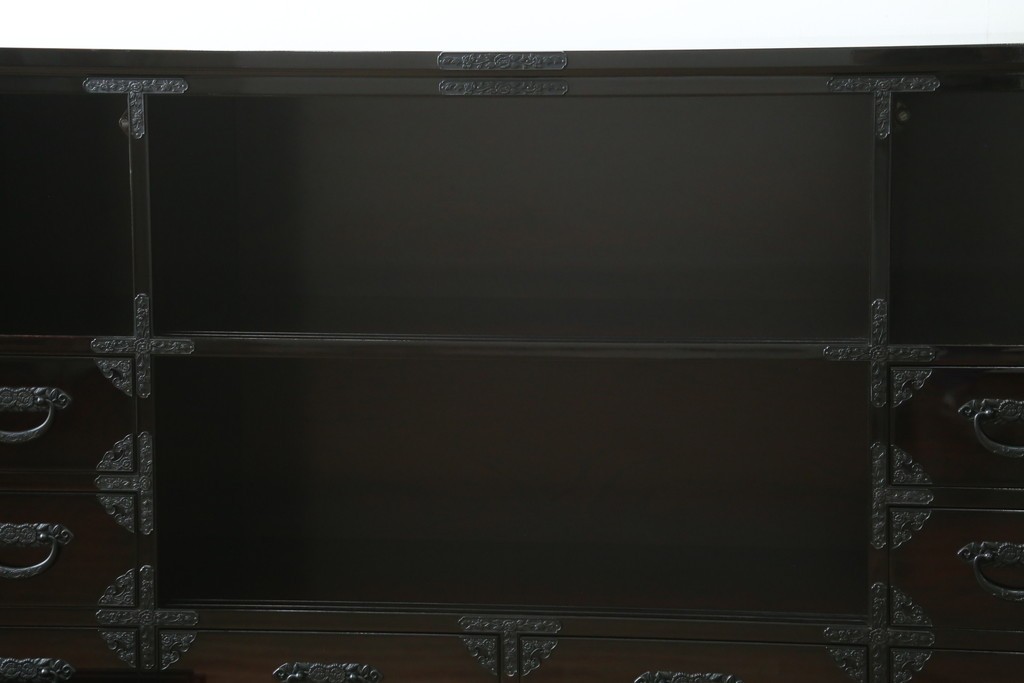 中古　美品　空間に圧倒的な和の存在感を与えるサイドボード　(R-090732)