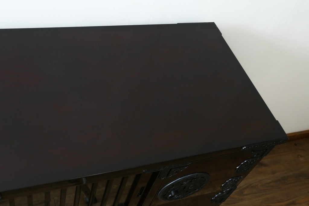 中古　美品　空間に圧倒的な和の存在感を与えるサイドボード　(R-090732)