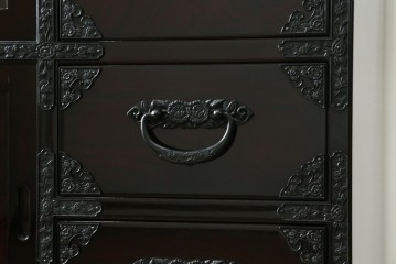 中古　美品　空間に圧倒的な和の存在感を与えるサイドボード　(R-090732)