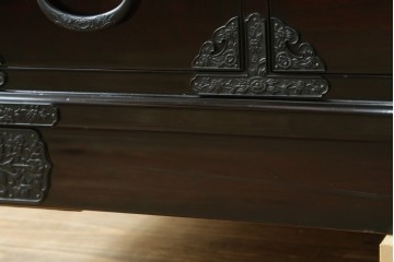 中古　美品　空間に圧倒的な和の存在感を与えるサイドボード　(R-090732)