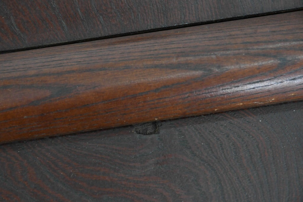 中古　美品　欅(ケヤキ)材　金具の意匠と重厚な木目が趣深い正方形火鉢　(R-090733)
