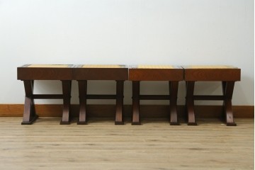 中古　駿河民芸　和の空間に馴染む畳座面のスツール4脚セット　(R-090734)