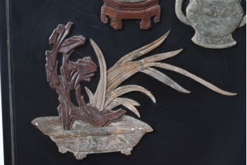 アジアンヴィンテージ　中国美術屏風　花瓶図・花鳥図　華やかな色彩と立体感が楽しめる玉石象嵌衝立　(R-090736)