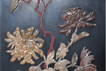 アジアンヴィンテージ　中国美術屏風　花瓶図・花鳥図　華やかな色彩と立体感が楽しめる玉石象嵌衝立　(R-090736)