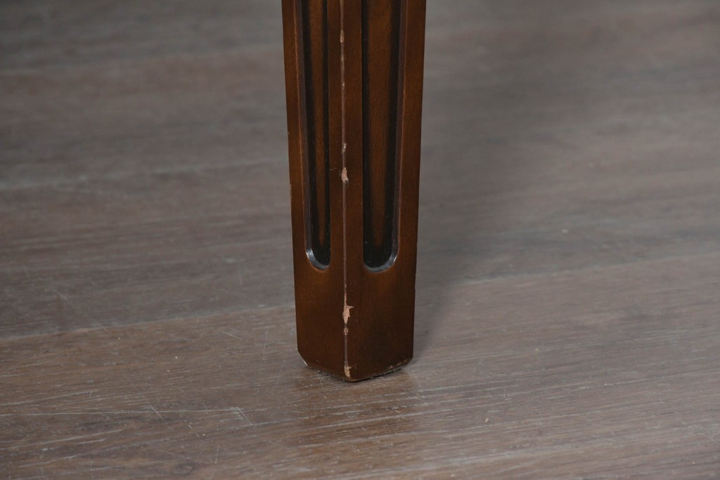中古　maruni(マルニ木工)　地中海ロイヤルシリーズ(ROYAL)　天板の木目と繊細なライン装飾が美しいセンターテーブル 　定価約22万円　(R-090739)