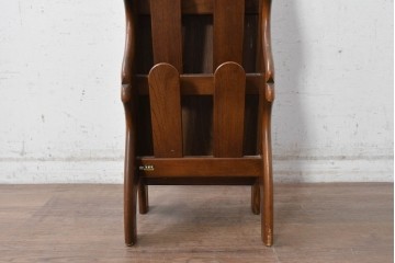 和製ヴィンテージ　昭和後期　希少な廃番品!!　オールドカリモク　カリモク家具(karimoku)　木の温もりを感じるレトロなスリッパラック　(R-090754)