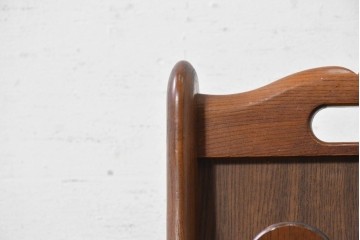 和製ヴィンテージ　昭和後期　希少な廃番品!!　オールドカリモク　カリモク家具(karimoku)　木の温もりを感じるレトロなスリッパラック　(R-090754)