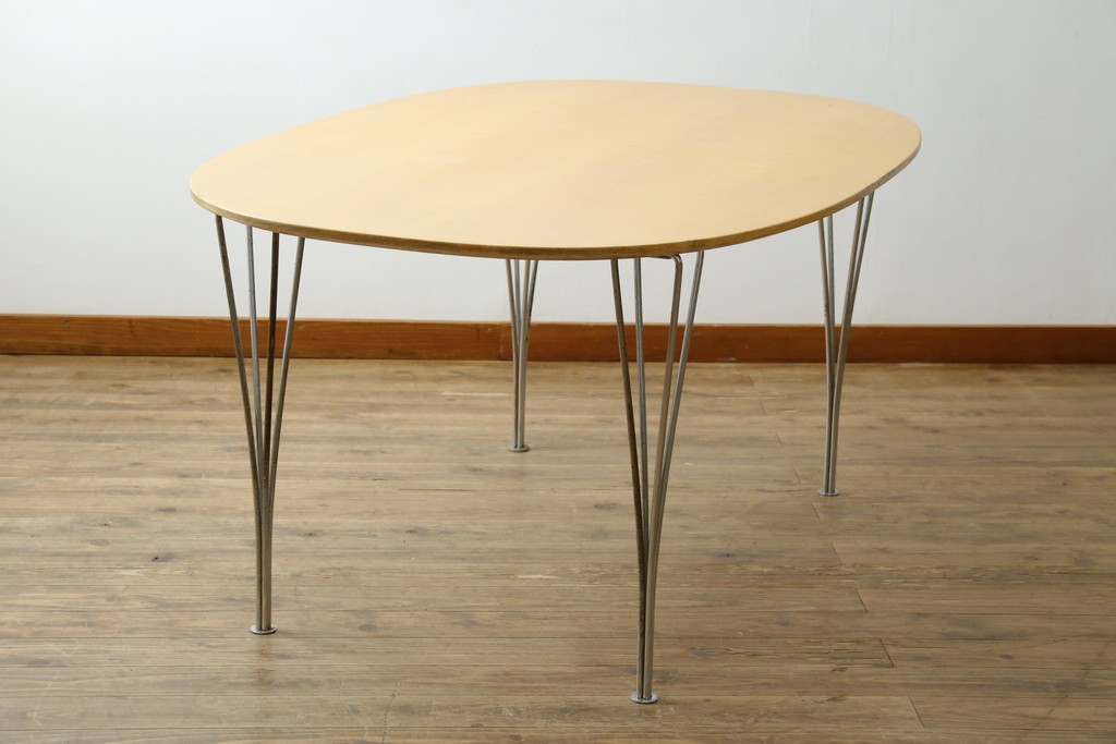 デンマークヴィンテージ　FRITZ HANSEN(フリッツハンセン)　数学的曲線が美しいスーパー楕円テーブル　現行定価約38万円　(R-090755)