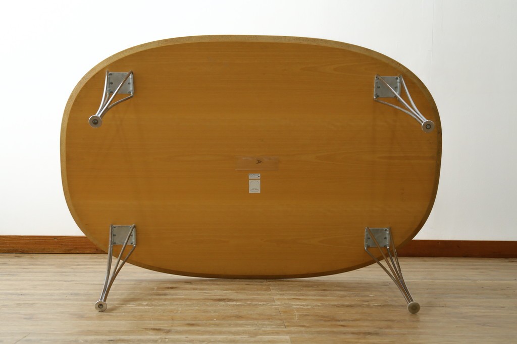 デンマークヴィンテージ　FRITZ HANSEN(フリッツハンセン)　数学的曲線が美しいスーパー楕円テーブル　現行定価約38万円　(R-090755)
