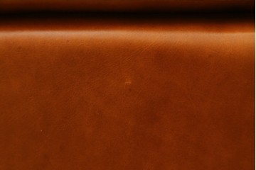 中古　美品　希少な廃番品　IDEE(イデー)　RIRA OTTOMAN(リラ オットマン)　本革　シンプルで取り入れやすいオットマン　(R-090761)