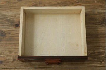 中古　美品　大阪唐木指物　吉田唐木工芸社　寄木細工と象嵌が華やかな小型チェスト　(R-090770)