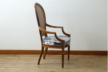 中古　美品!!　DREXEL HERITAGE(ドレクセルヘリテイジ)　Cameo Classics(キャメオクラシックス)　マホガニー材　ラタン編みと花柄ファブリックが上品なアームチェア　定価約35万円　(R-090773)