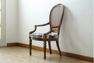 中古　美品!!　DREXEL HERITAGE(ドレクセルヘリテイジ)　Cameo Classics(キャメオクラシックス)　マホガニー材　ラタン編みと花柄ファブリックが上品なアームチェア　定価約35万円　(R-090773)