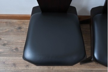 中古　廃番モデル　星野民芸(星野民藝)　桜材　個性的なデザインのダイニングチェア2脚セット　(R-090776)