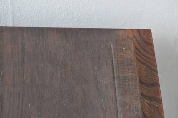《天板取り付け加工費込み》　中古　美品　岩谷堂箪笥　力強い木目と大振りの牡丹金具が重厚な3段衣装箪笥　(R-090782)