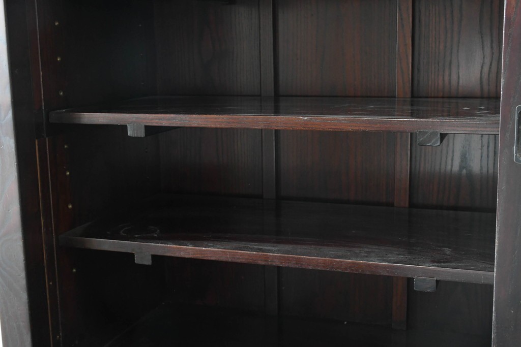 中古　国産職人手作り　栗材　縦格子戸が上品な重ね水屋箪笥　(R-090783)