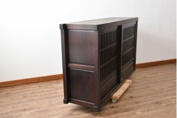 中古　国産職人手作り　栗材　水屋箪笥上段　縦格子戸が上品なサイドボード　(R-090784)