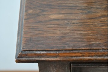 イギリスアンティーク　1920年頃　オーク材　バーリーツイストの支柱と丸鏡がかわいらしいドレッシングチェスト　(R-090786)