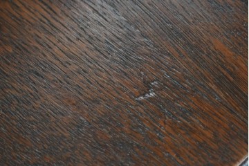 イギリスアンティーク　1920年頃　オーク材　バーリーツイストの支柱と丸鏡がかわいらしいドレッシングチェスト　(R-090786)