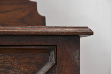 イギリスアンティーク　1920年頃　オーク材　バーリーツイストの支柱と丸鏡がかわいらしいドレッシングチェスト　(R-090786)