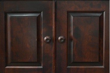 和製ヴィンテージ　北海道民芸家具　上品な佇まいのサイドキャビネット　(R-090788)