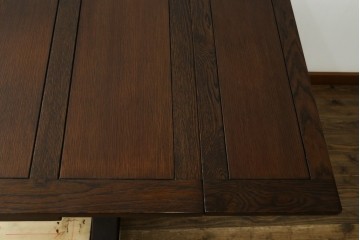 イギリスアンティーク　1910年頃　オーク材　重厚なバルボスレッグが印象的な幅広ドローリーフテーブル　(R-090801)