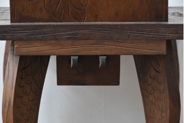 中古　美品　軽井沢彫　葡萄(ブドウ)の立体的な木彫が美しいダイニングチェア　(R-090803)