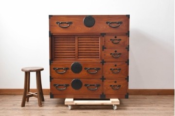 中古　美品　高級品　国産　職人手作り工芸家具　前面(欅材)　内部(桐材)　時代箪笥風チェスト　(R-090805)