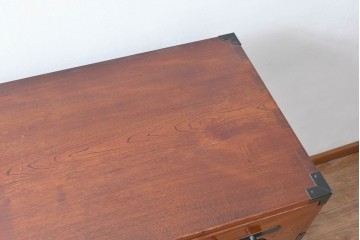 中古　美品　高級品　国産　職人手作り工芸家具　前面(欅材)　内部(桐材)　時代箪笥風チェスト　(R-090805)