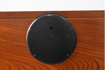 中古　美品　高級品　国産　職人手作り工芸家具　前面(欅材)　内部(桐材)　時代箪笥風チェスト　(R-090805)