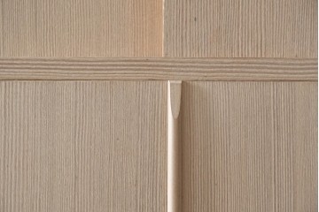 中古　高級品　大阪泉州桐箪笥の名門・初音の総桐箪笥　田中家具製作所　金色金具が映える着物箪笥　定価約250万円　(R-090806)