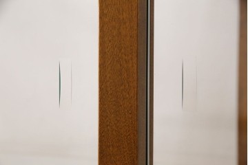 中古　特大　最高級品　曲面ガラス　パーケットが魅力的なオーバルデザインのガラスケース　(R-090807)