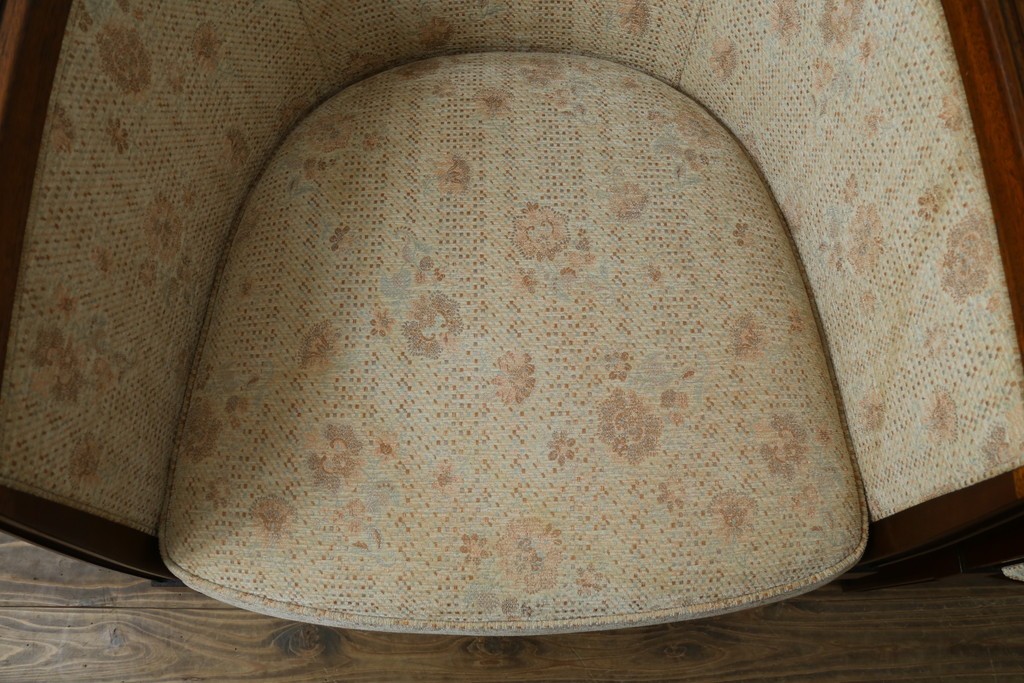 中古　DREXEL HERITAGE(ドレクセルヘリテイジ)　落ち着きのあるデザインが上品なラウンジチェア　定価約40万円　(R-090808)