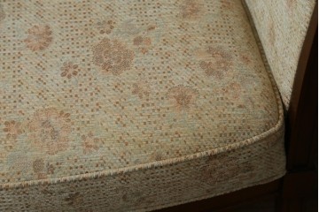中古　DREXEL HERITAGE(ドレクセルヘリテイジ)　落ち着きのあるデザインが上品なラウンジチェア　定価約40万円　(R-090808)