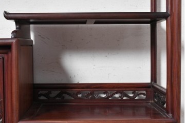 和製ヴィンテージ　昭和中期　紫檀(シタン)材　獅子と牡丹の彫刻が目を引く茶棚　(R-090812)