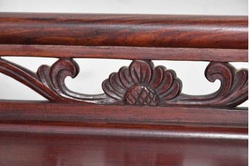 和製ヴィンテージ　昭和中期　紫檀(シタン)材　獅子と牡丹の彫刻が目を引く茶棚　(R-090812)