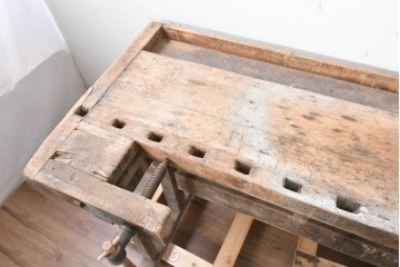 【簡易リペア限定品】　イギリスアンティーク　1920年から1950年頃　家具工房で使われていた重厚な佇まいのワークベンチ　(R-090816)