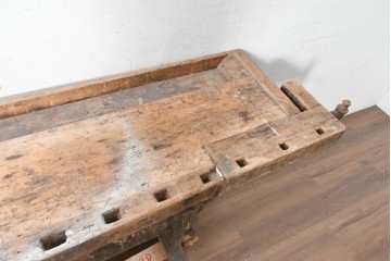 【簡易リペア限定品】　イギリスアンティーク　1920年から1950年頃　家具工房で使われていた重厚な佇まいのワークベンチ　(R-090816)