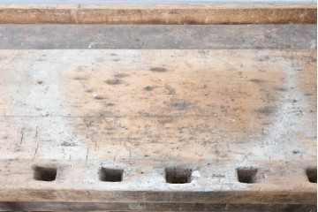 【簡易リペア限定品】　イギリスアンティーク　1920年から1950年頃　家具工房で使われていた重厚な佇まいのワークベンチ　(R-090816)