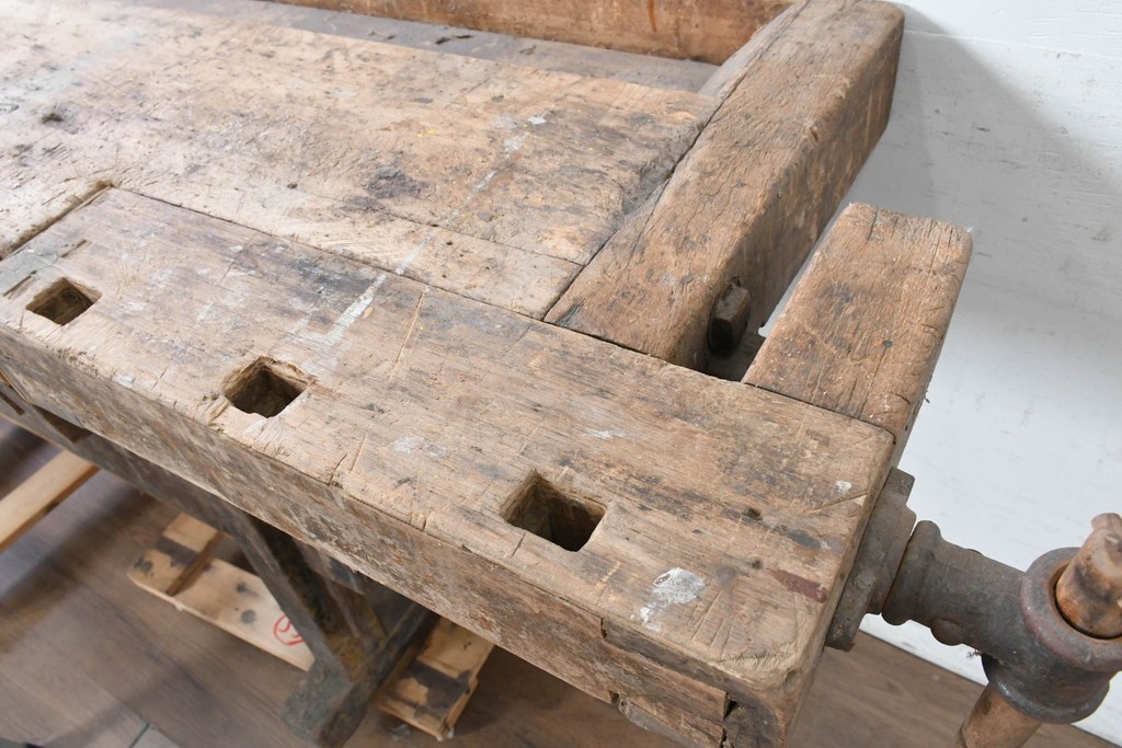 【簡易リペア限定品】　イギリスアンティーク　1920年から1950年頃　家具工房で使われていた重厚な佇まいのワークベンチ　(R-090816)