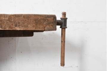 【簡易リペア限定品】　イギリスアンティーク　1920年から1950年頃　家具工房で使われていた重厚な佇まいのワークベンチ　(R-090816)