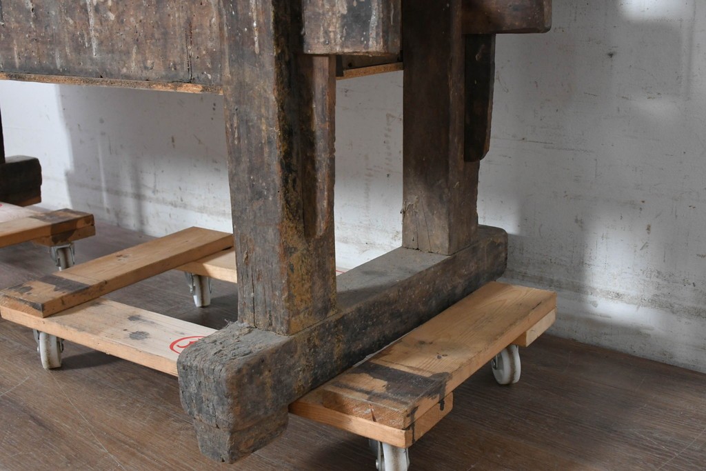 【簡易リペア限定品】　イギリスアンティーク　1920年から1950年頃　家具工房で使われていた重厚な佇まいのワークベンチ　(R-090816)