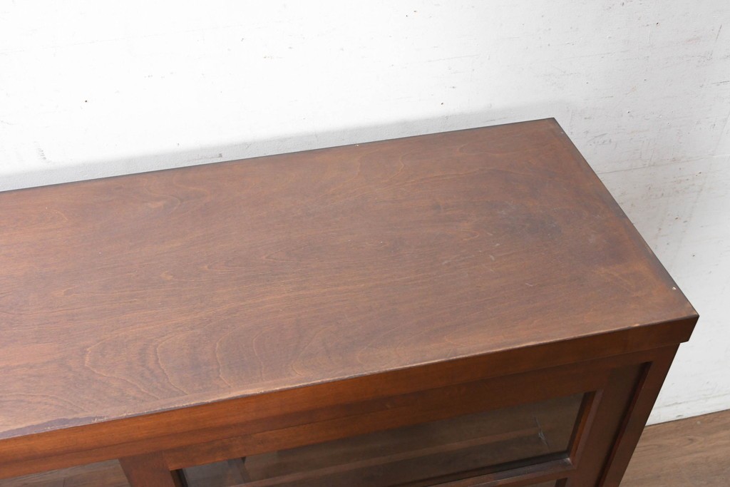 《台輪取り付け加工費込み》　中古　美品　松本民芸家具　端正な引き戸が品よく映える収納棚　(R-090819)