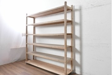 【簡易リペア限定品】　和製アンティーク　大正期から昭和初期　素朴な木味が引き立つ大型の棚　(R-090822)