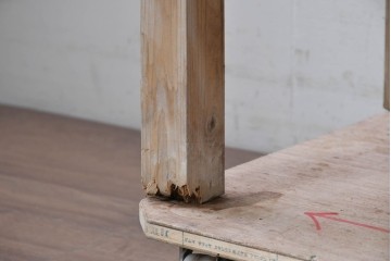 【簡易リペア限定品】　和製アンティーク　大正期から昭和初期　素朴な木味が引き立つ大型の棚　(R-090822)